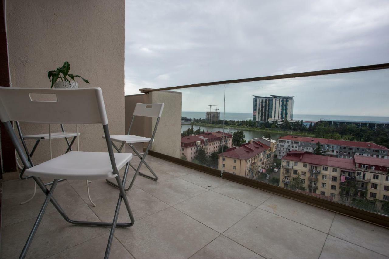 Nano'S Exclusive Fashionable Apartment Batumi Exterior photo