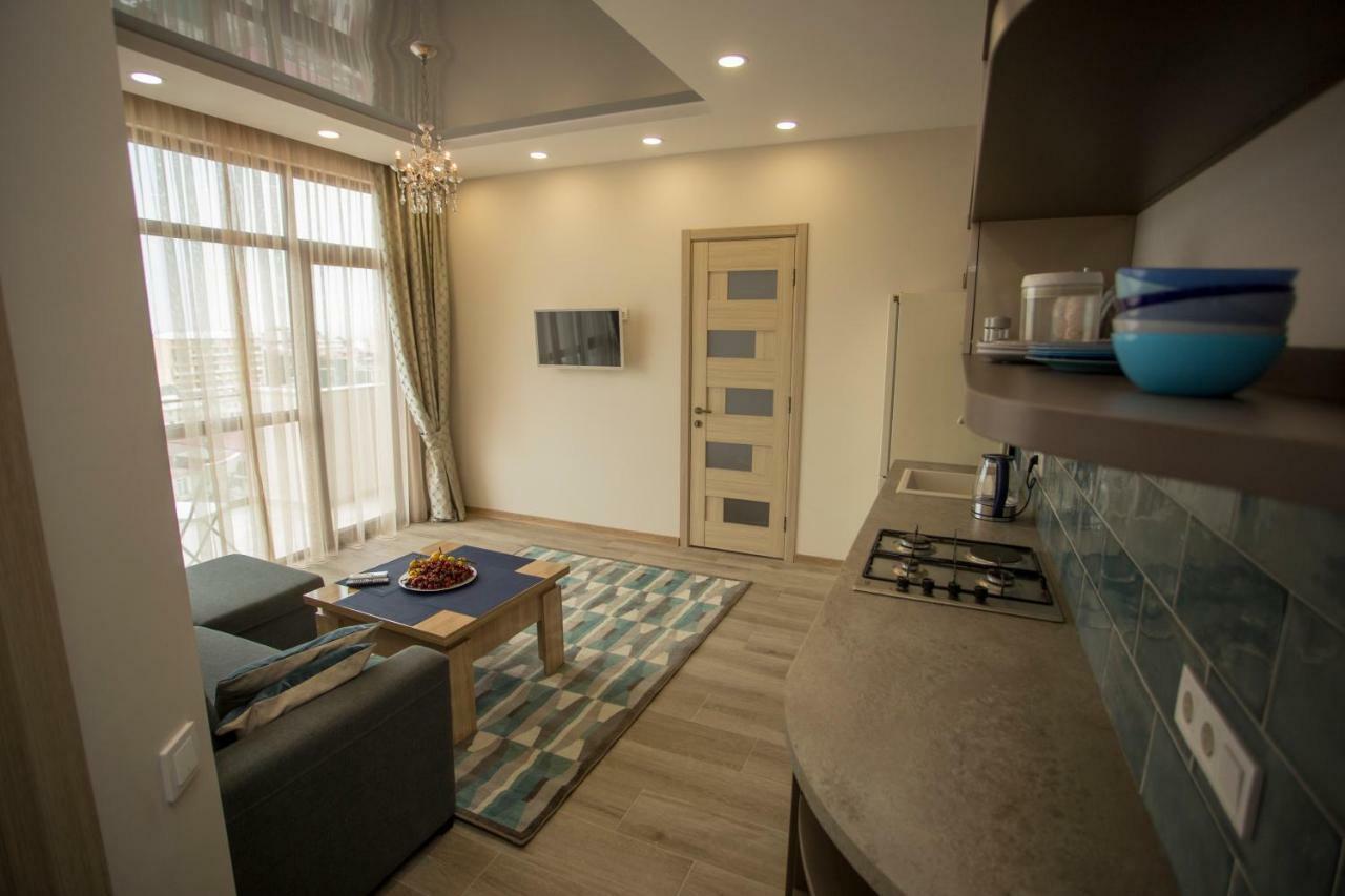 Nano'S Exclusive Fashionable Apartment Batumi Exterior photo