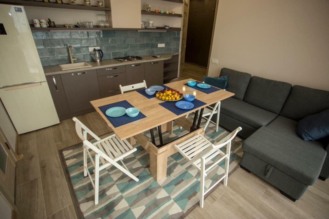 Nano'S Exclusive Fashionable Apartment Batumi Exterior photo