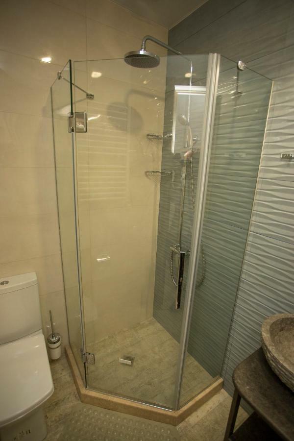 Nano'S Exclusive Fashionable Apartment Batumi Exterior photo