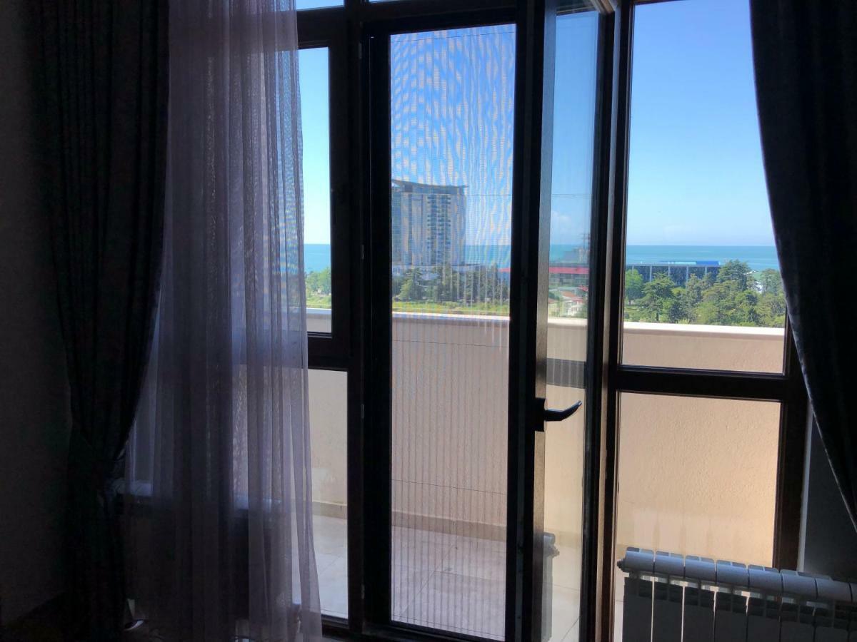 Nano'S Exclusive Fashionable Apartment Batumi Exterior photo